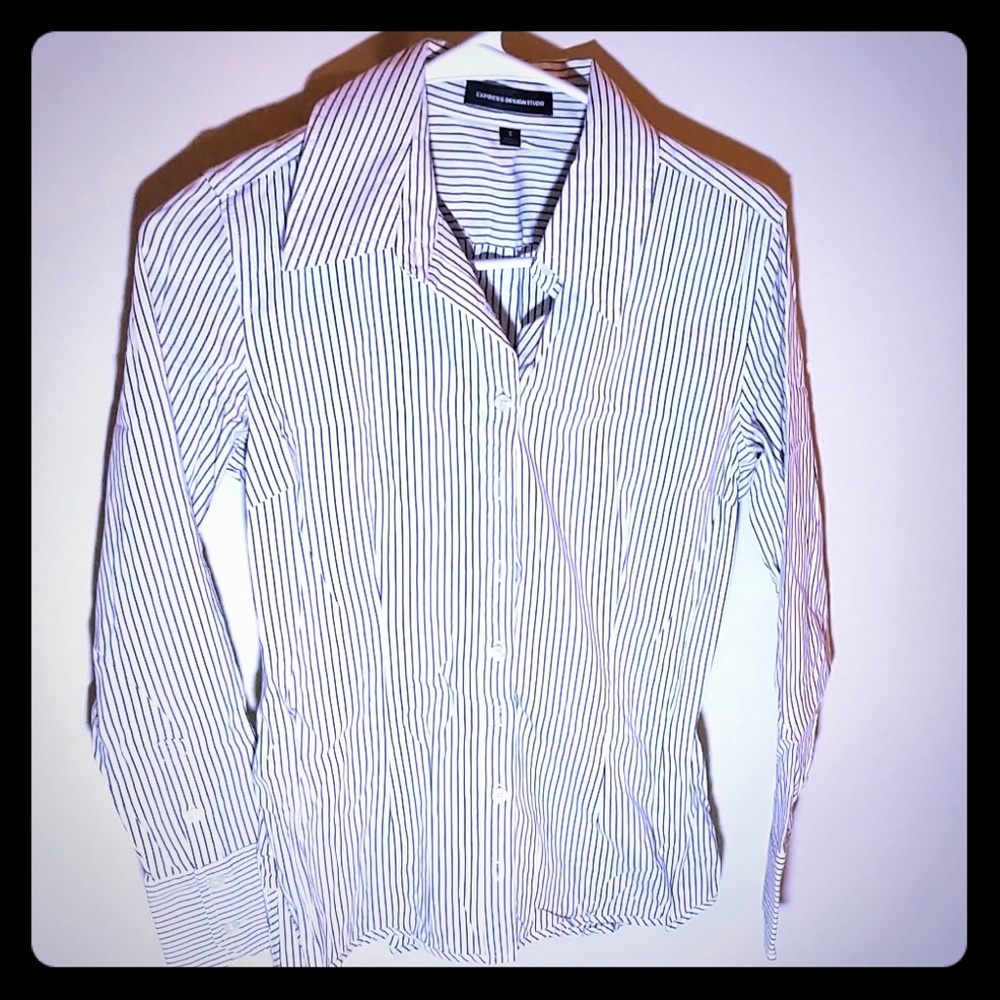 Women's button down collared shirt